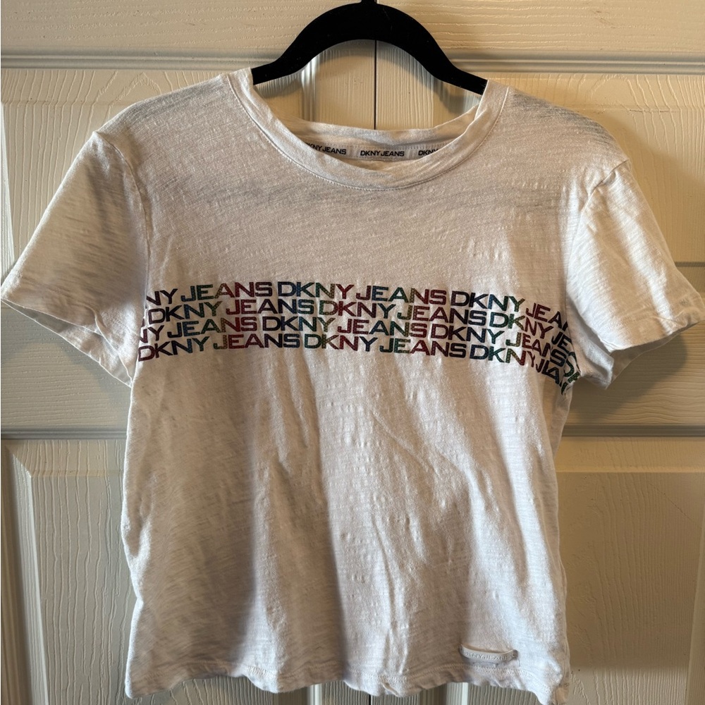 DKNY T-shirt